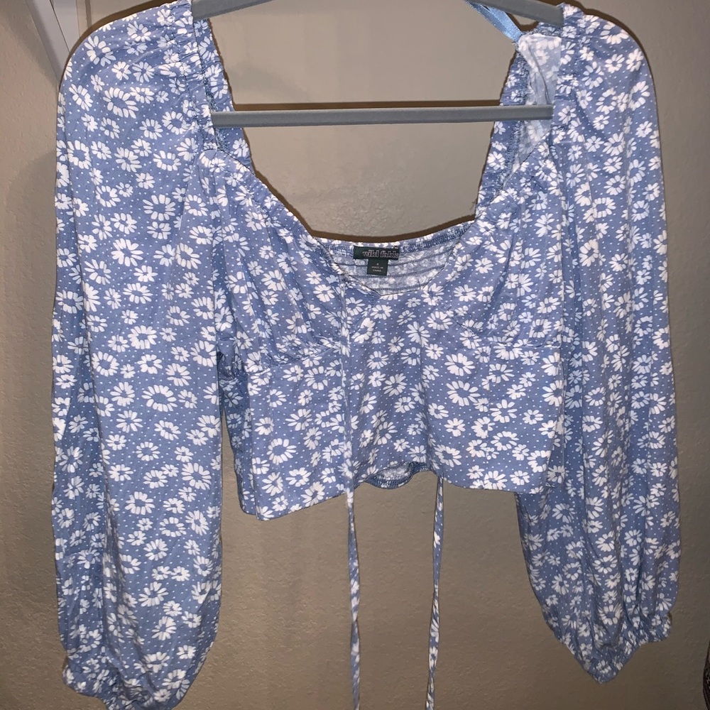 Wild Fable Long Sleeve Crop